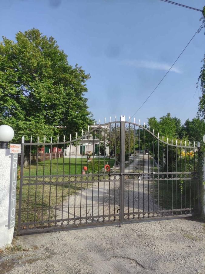 Nikilein'S House, Διαμέρισμα 150Μ Απο Την Παραλία Roda  Esterno foto